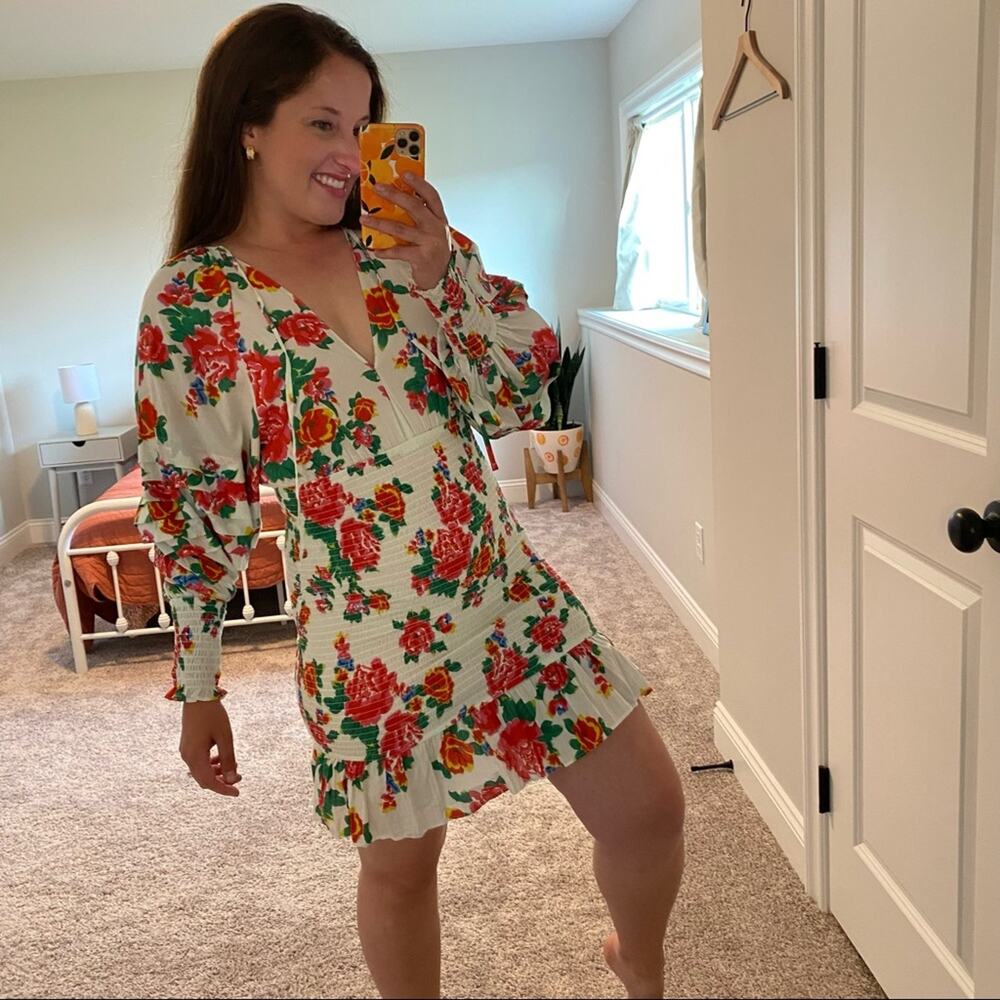 NWT RHODE Anya Smocked Mini Dress Small - Picture 2 of 15